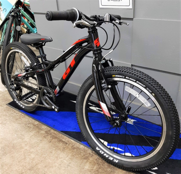 20インチキッズMTB ＜GT STOMPER PRIME 20 V2＞入荷いたしました 