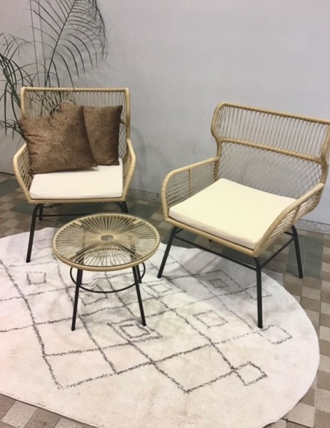 アンティーク　ラタン　テーブル付き椅子 アンティーク ラタン テーブル付き椅子 ラタンチェアとローテーブルの